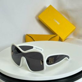 Picture of Loewe Sunglasses _SKUfw55562230fw